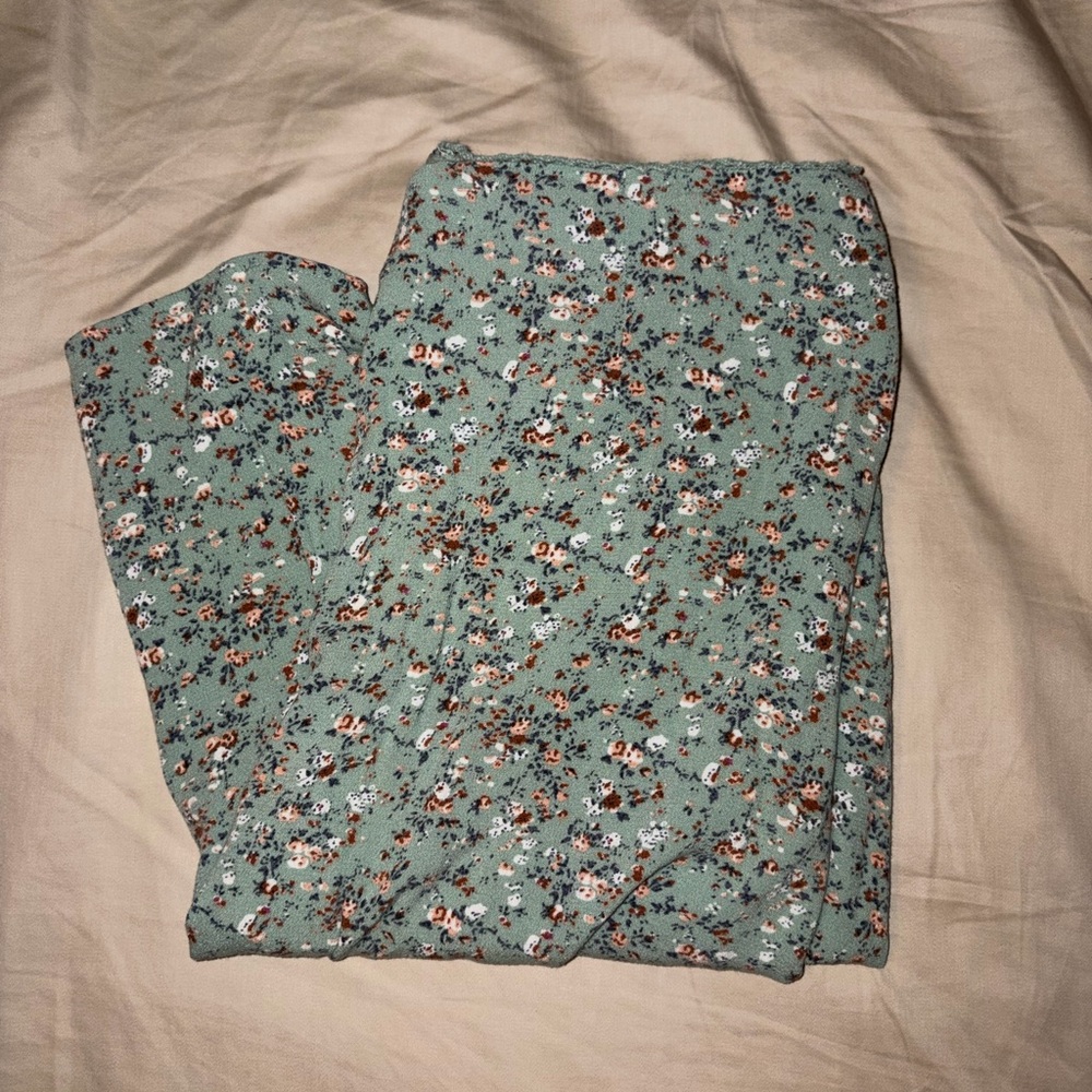 Aeropostale Floral Green Midi Skirt